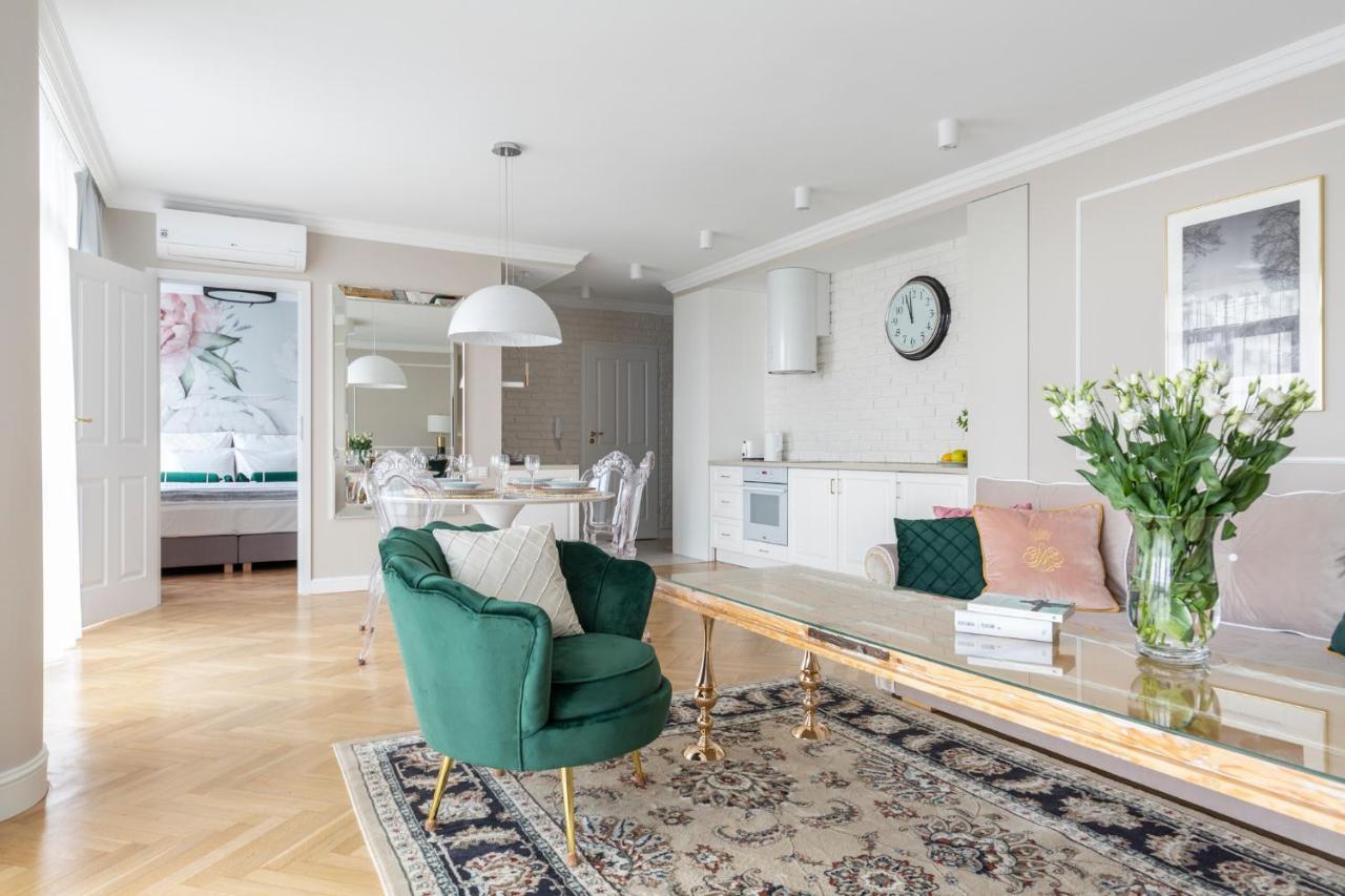 Glam Center Apartament *
